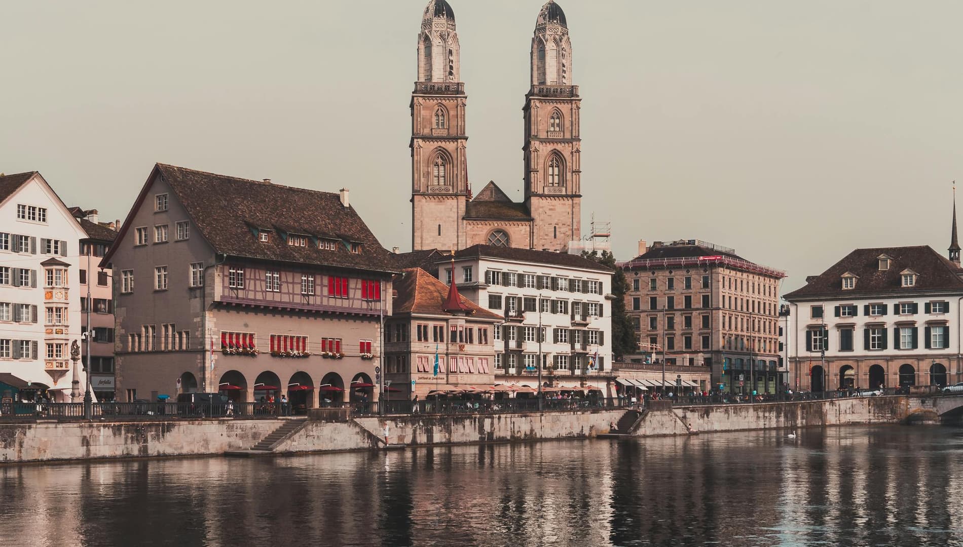 Zürich – Grossmünster an der Limmat
